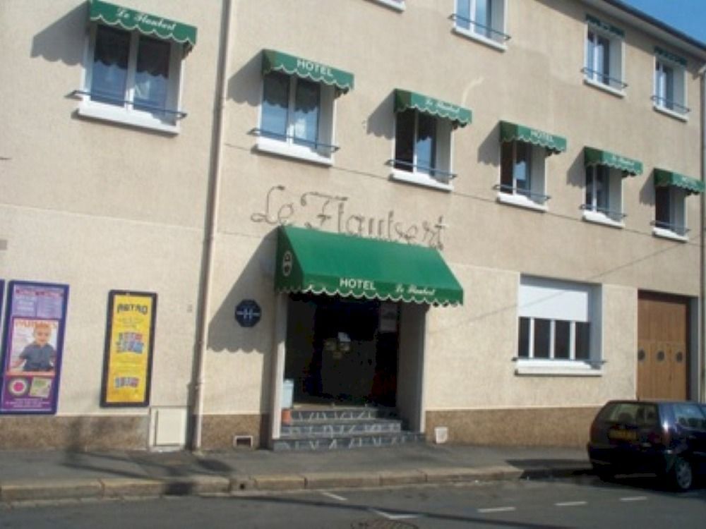 Hotel Le Flaubert Fougères Exteriör bild